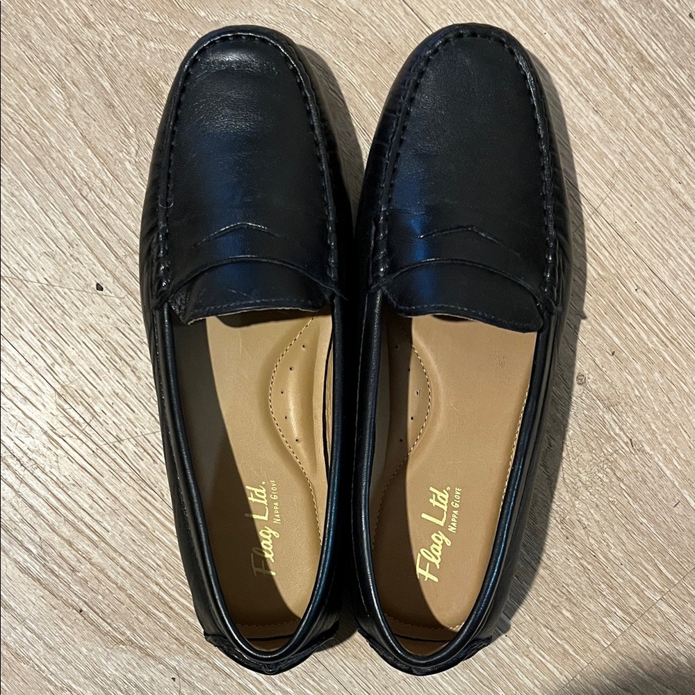 Flag Ltd Women's Classic Black Loafers